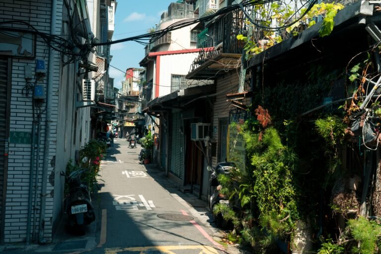 Where to Stay in Taipei, Taiwan (Best Areas + Hotels for First-Time Visitors)