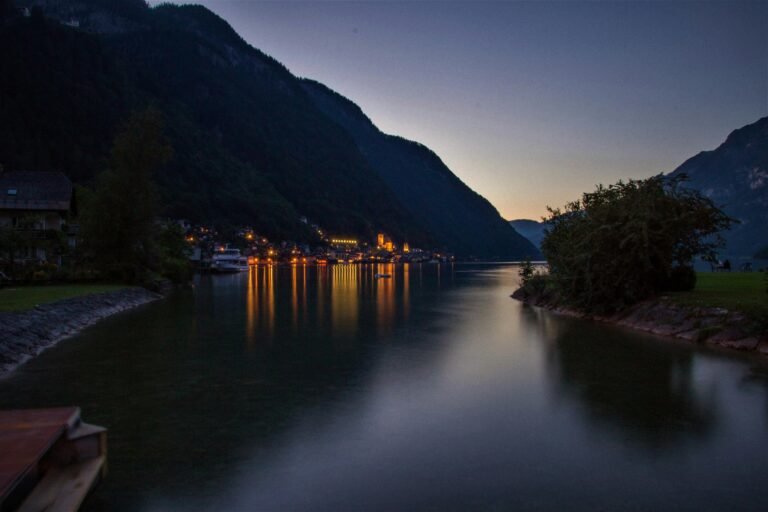 Where to Stay in Hallstatt, Austria (Best Areas + Hotels for First-Time Visitors)