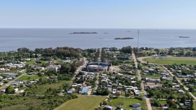 Where to Stay in Matelandia (First-Time Visitor Guide)