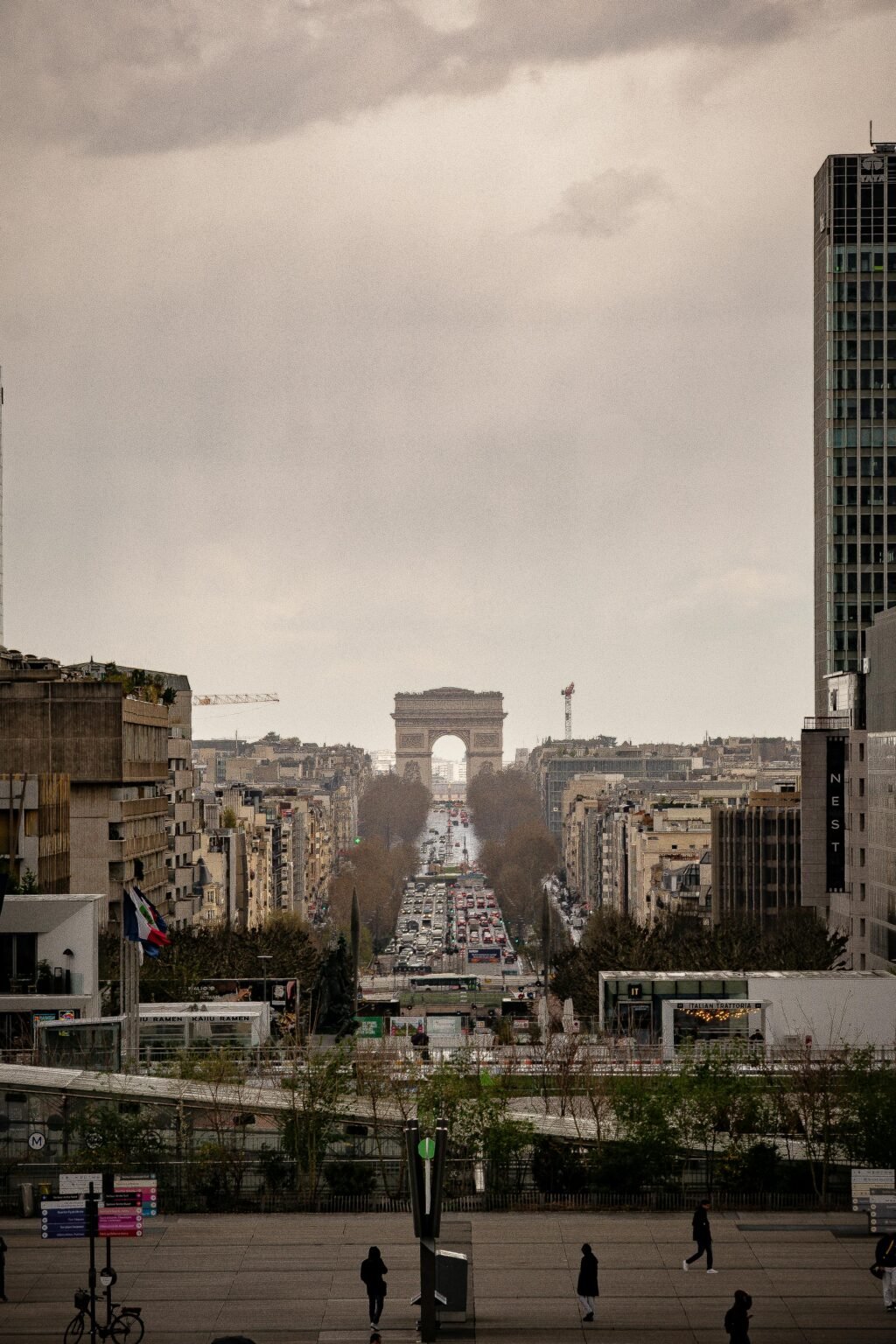 Where to Stay in Paris (First-Time Visitors): Best Areas + Hotel Picks