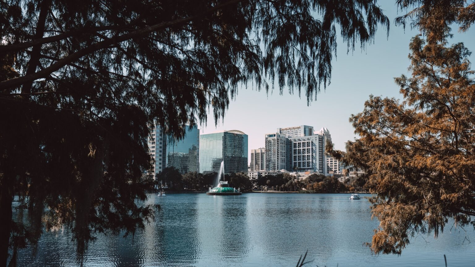 Best Hotels in Orlando: Top Stays for Theme Parks, Downtown & Resorts