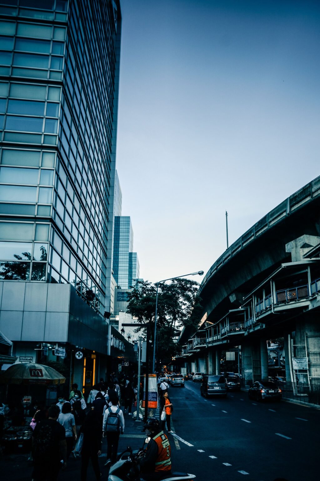 Best Hotels in Bangkok: Top Neighborhoods + 8 Standout Stays