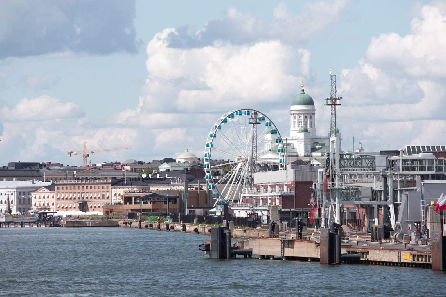 Best Hotels in Helsinki: Top Stays by Neighborhood (Luxury to Budget)