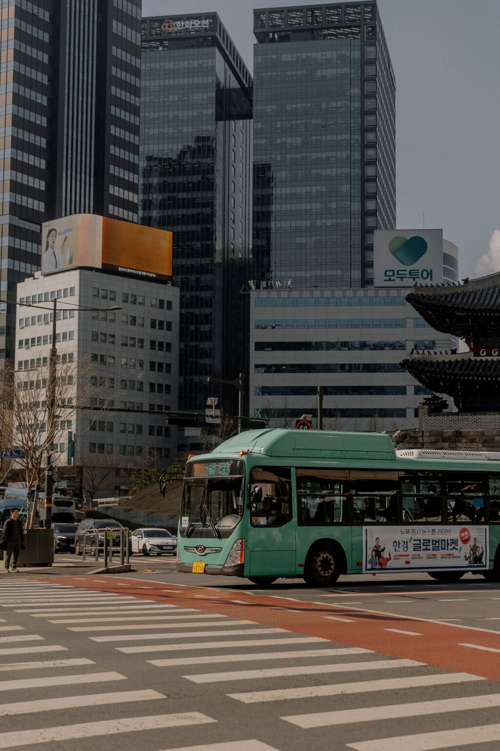 Best Hotels in Seoul: Top Neighborhoods + Handpicked Stays