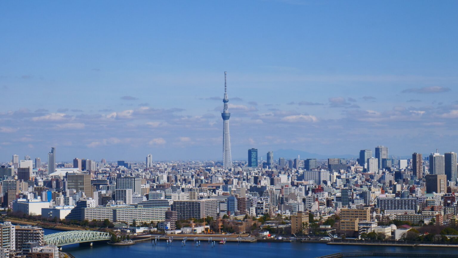 Best Areas to Stay in Tokyo (Luxury Guide)