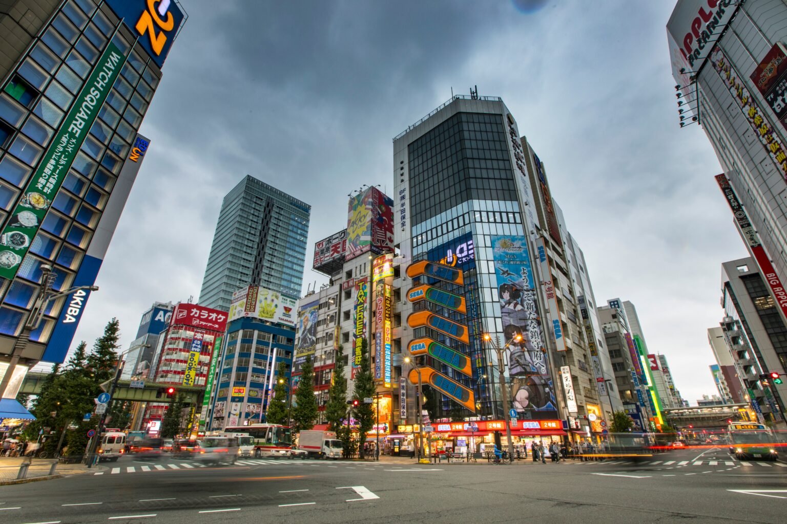 Best Hotels in Tokyo for Solo Travelers: Top Picks by Neighborhood